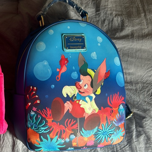 Pinocchio Loungefly Backpack - Picture 1 of 2